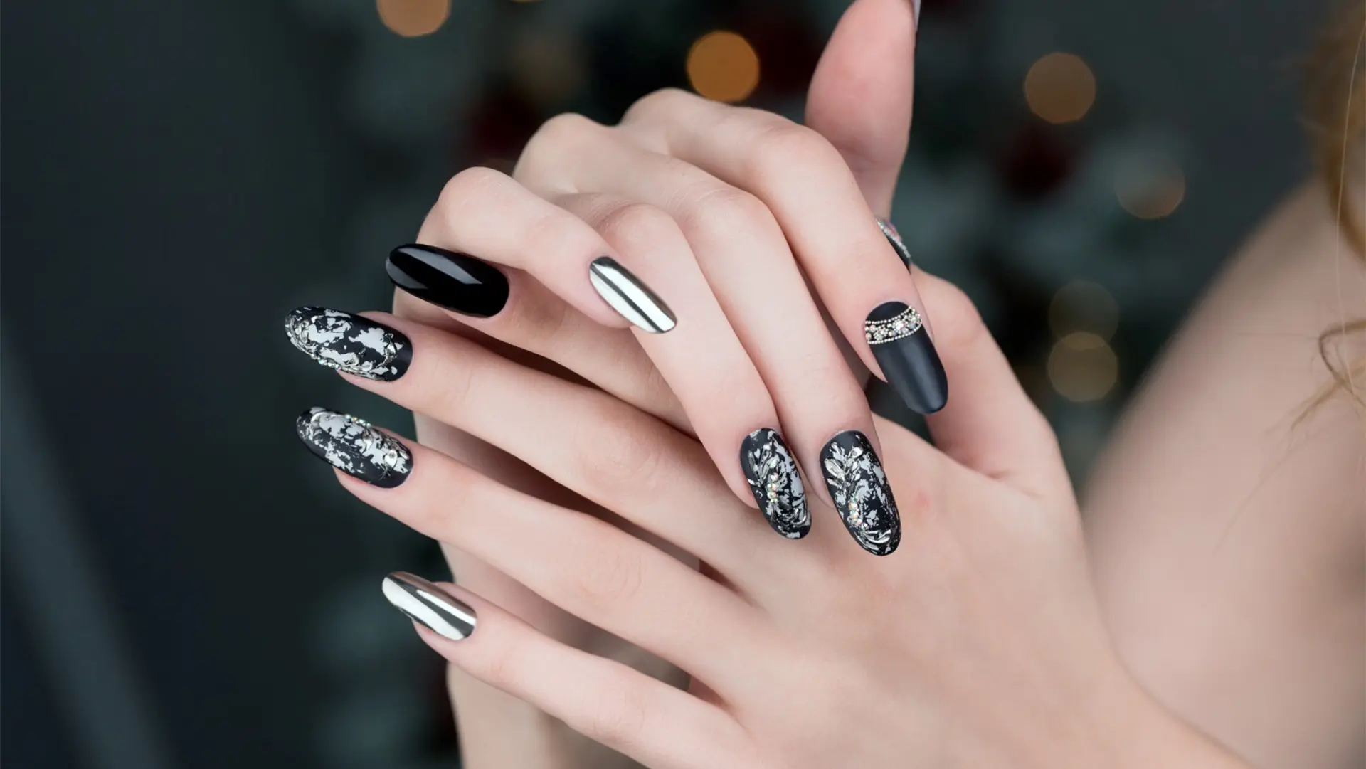 Kemer Protez Tırnak